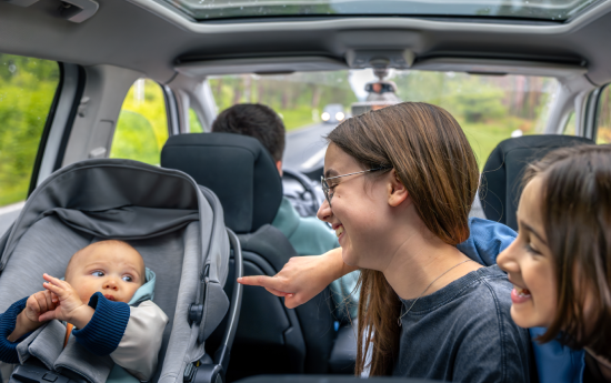 llamar a taxi con silla para niños en madrid